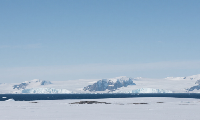 执意拿下格陵兰岛？从增兵到吞并，美国摆在桌面上的三个选项