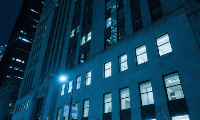 特朗普重返白宫一周年：权力膨胀，美式“震慑”重塑全球